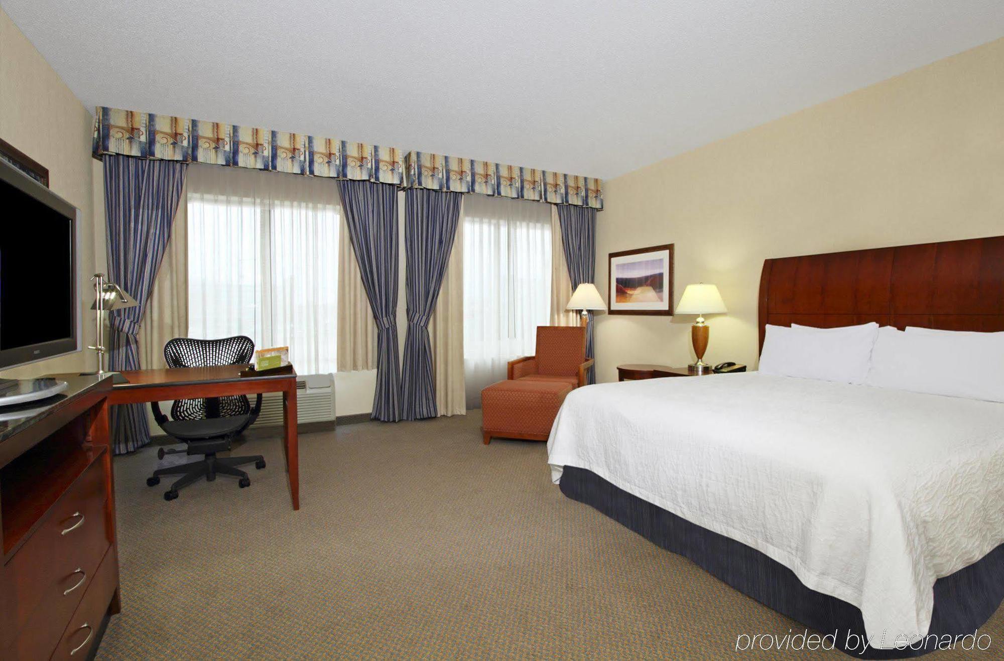 Hilton Garden Inn Columbus-University Area Exterior foto